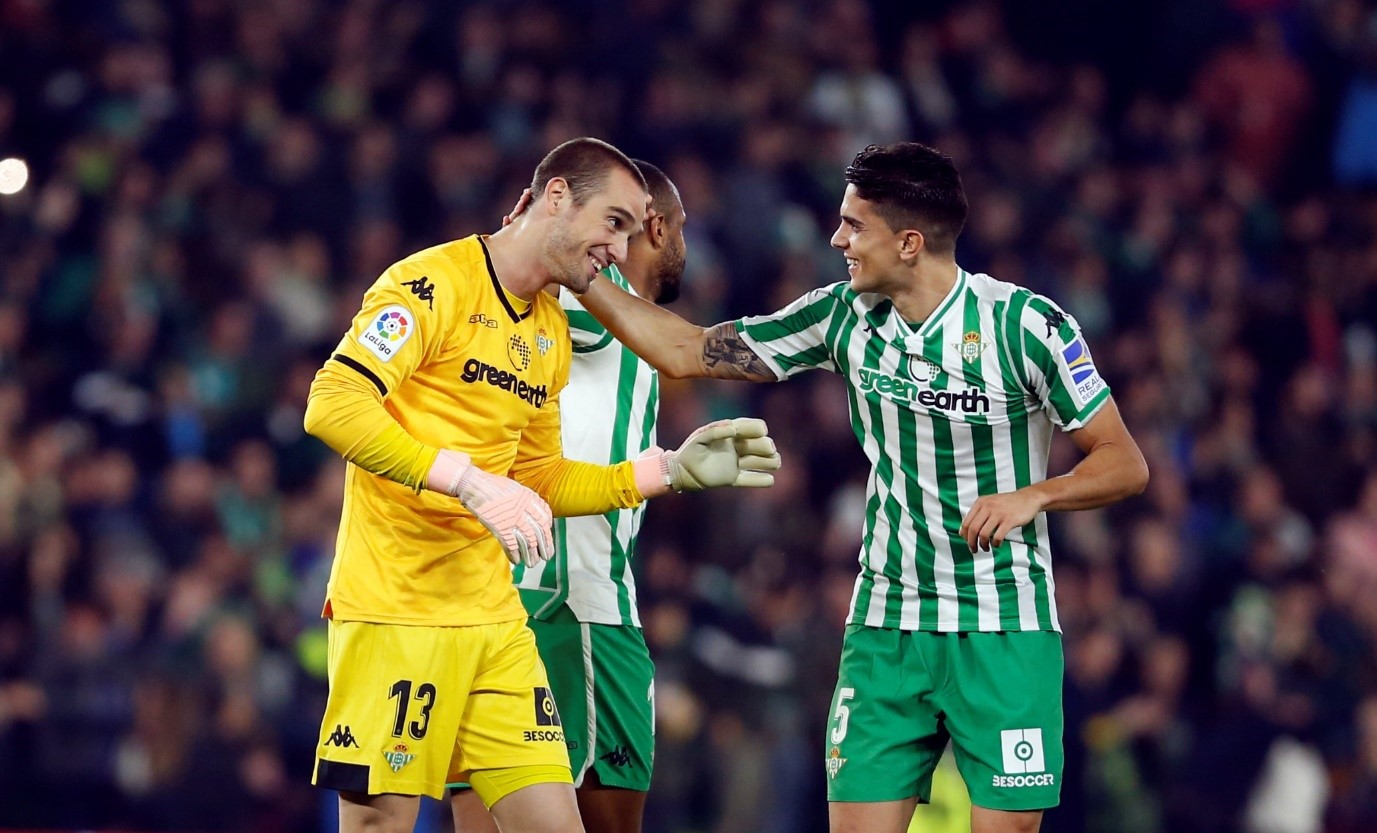 包含西甲集结日走向成谜，阿斯顿维拉扳平良机，话题不断，临场指挥获称赞的词条-开云